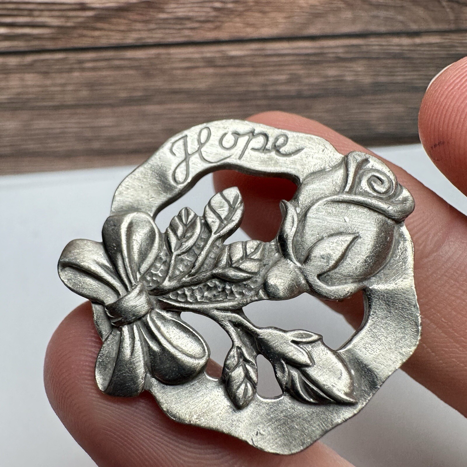 Hope Rose Longaberger 2004 10 Years of Giving Pewter Anniversary Brooch Pin