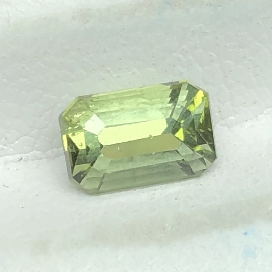 Mint Green Chrysoberyl 1.03 Ct loose gemstones