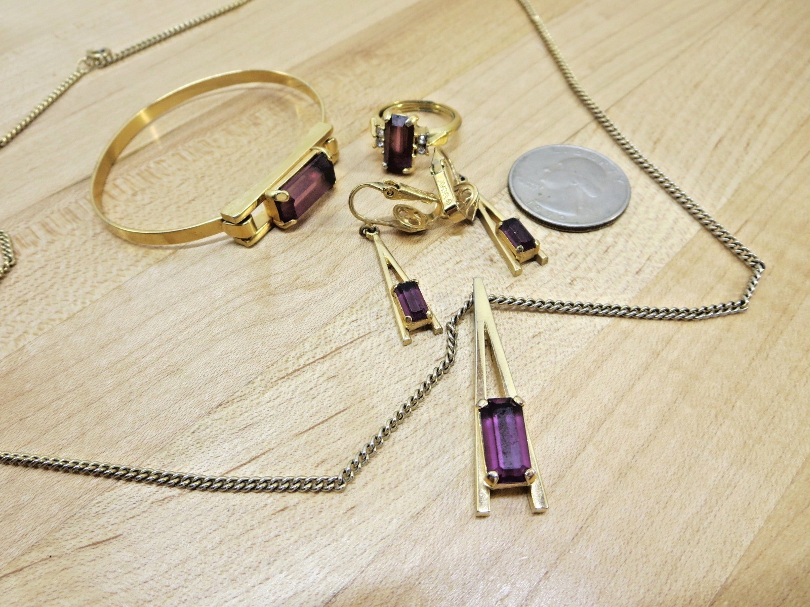1976 Avon Gold Tone Faux Amethyst Purple Necklace Ear Ring & Bracelet Set