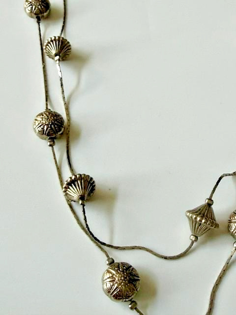 23” Antiqued Silver Tone Double Strand Embossed Bead Station Necklace Condition