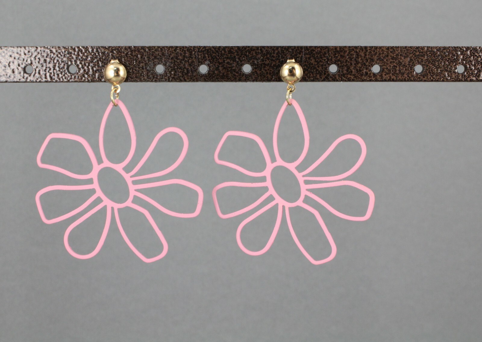 Pink flower earrings post stud dangle floral daisy outline lightweight 1.75″