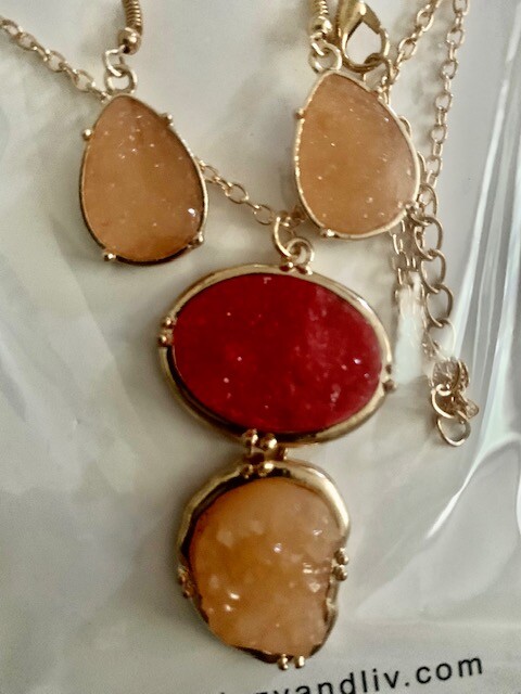 Izzy & Liv Druzy Earring & Necklace Set