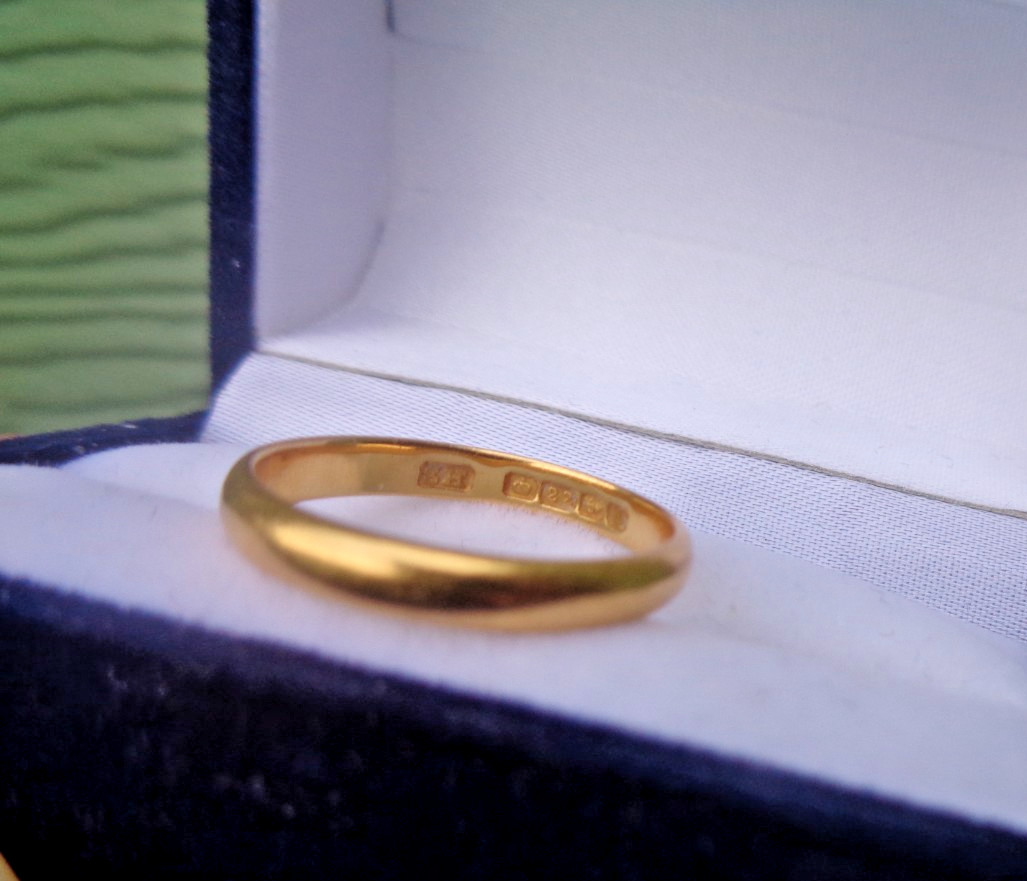 22ct Gold Wedding Ring Band hallmark 1930 Birmingham Samuel Hope size M to N