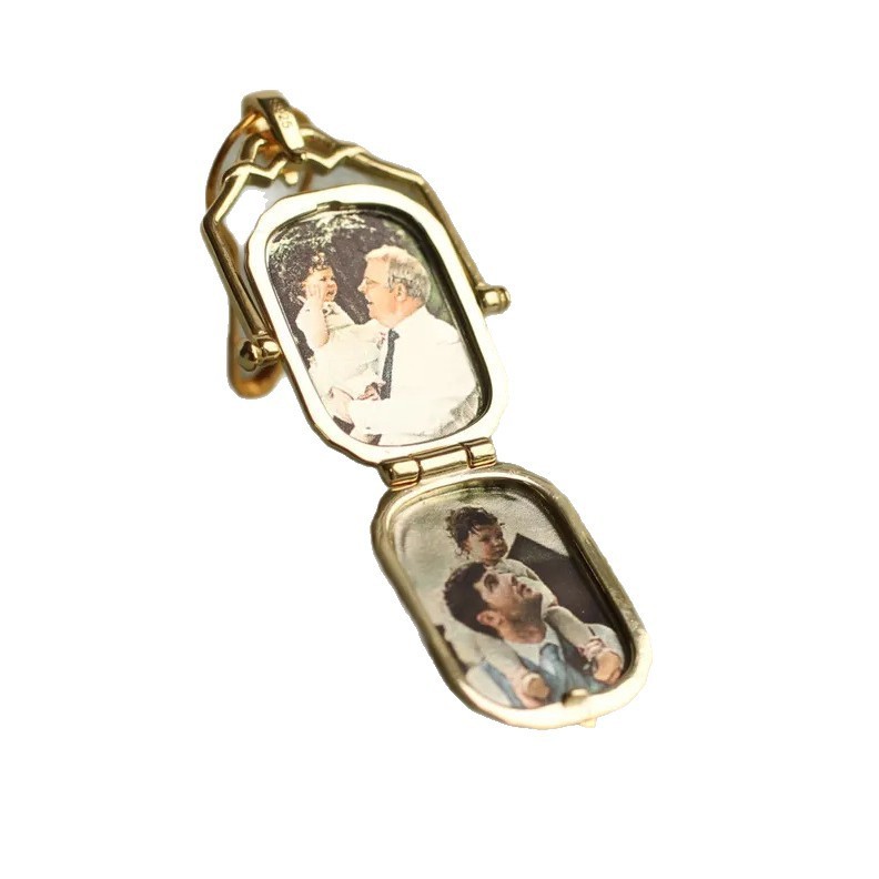 Personalized Vintage Locket Necklace Photo Pendant Couple Jewelry Gift