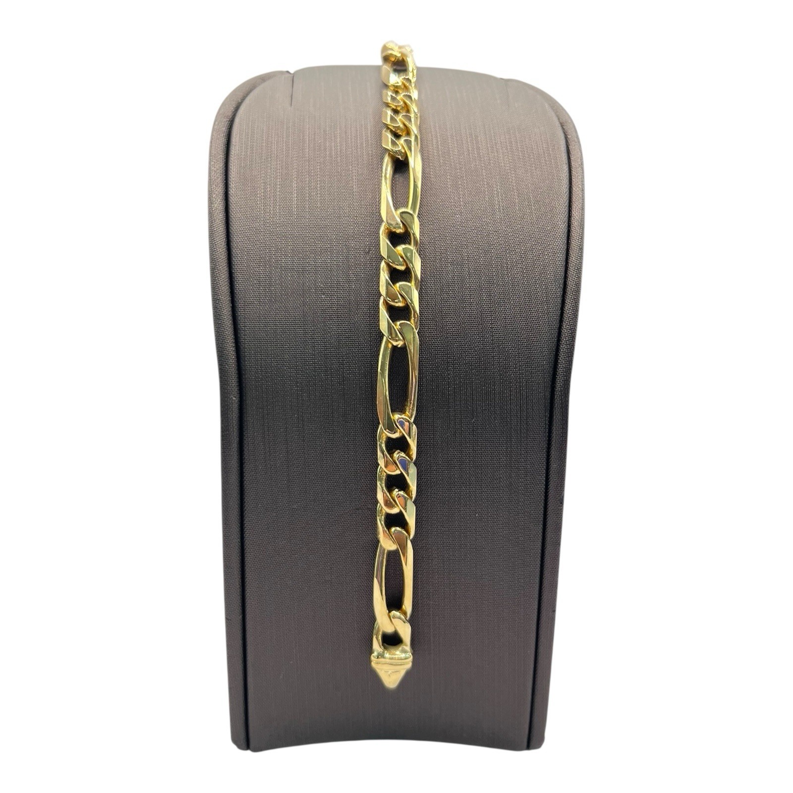 18ct 18K Yellow Gold Italian (3×1) Figaro Link Bracelet 28.44 Grams 21.5cm. New