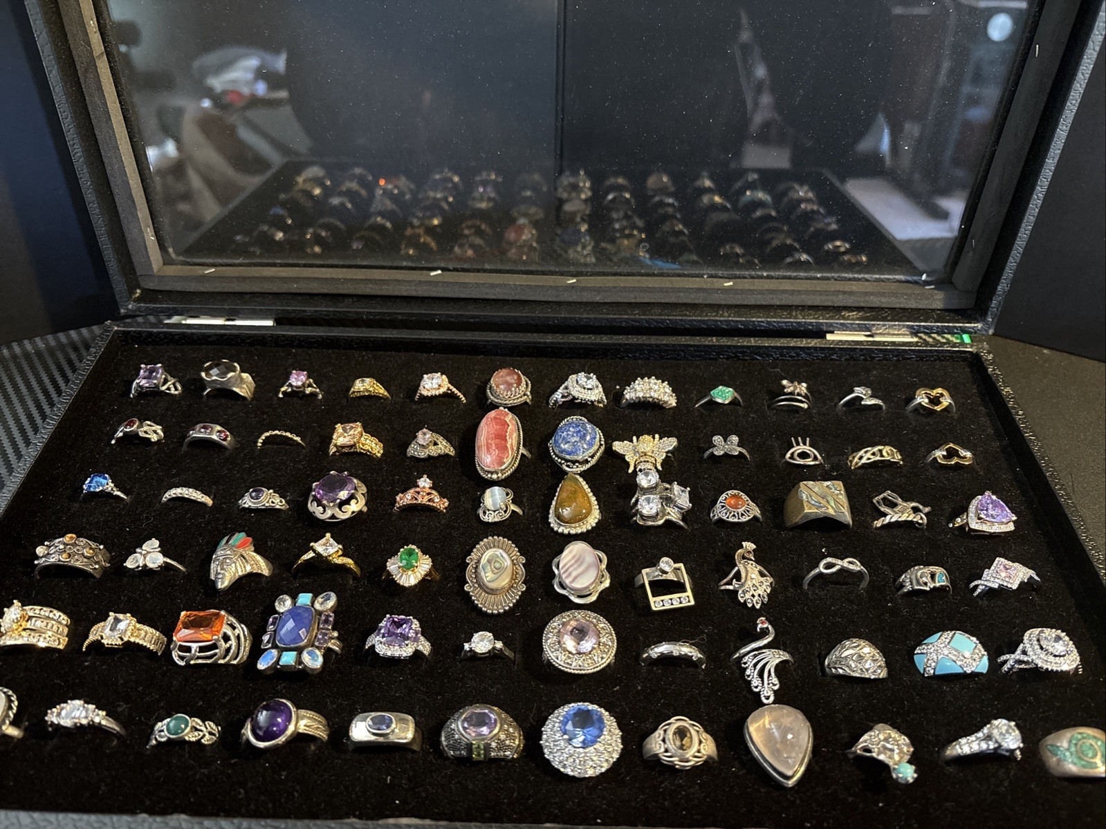 925/ Sterling 72 Rings Of Diff Sizes ,Stones And Styles Vtg / newCollection