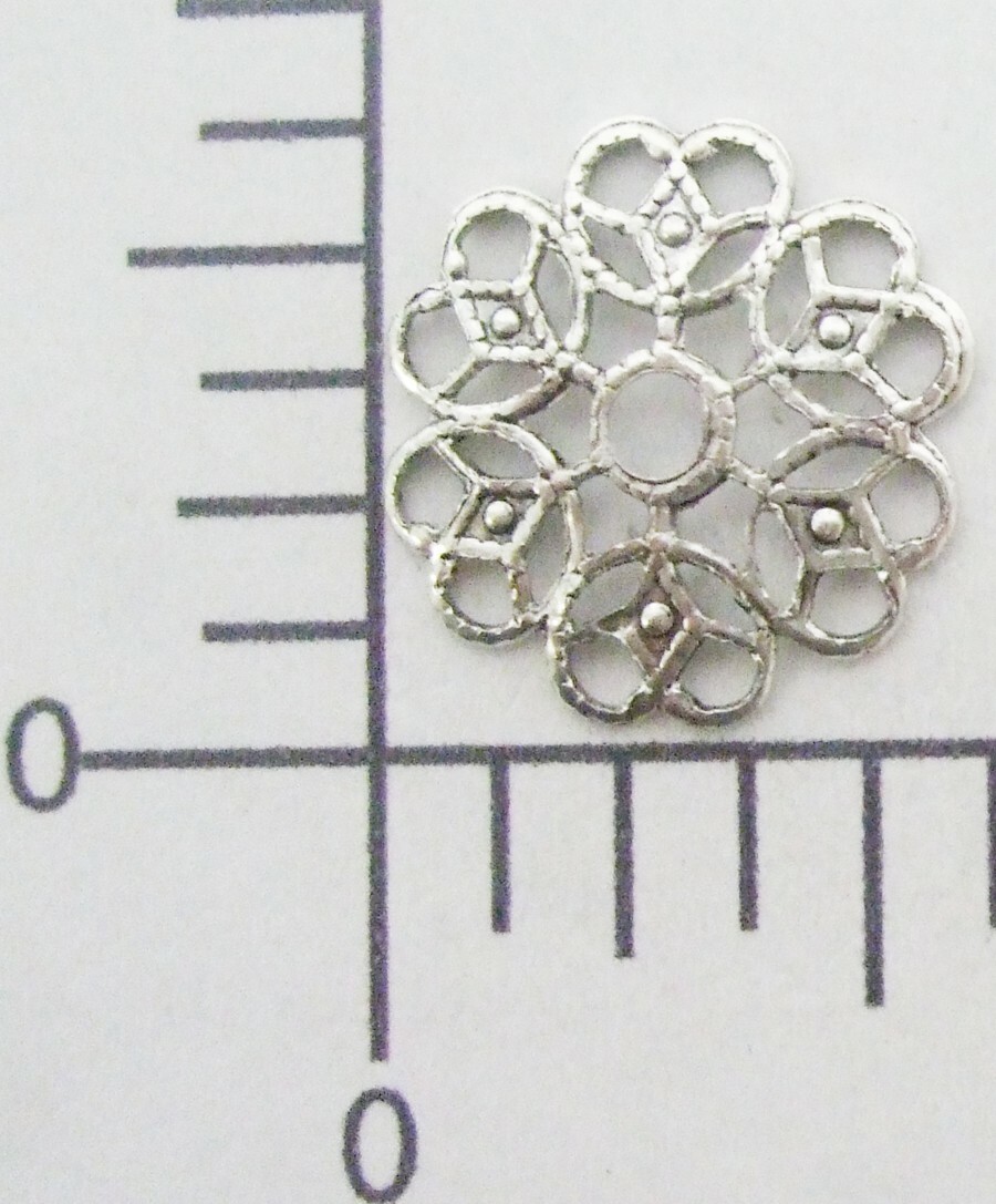 25884 – 4 Pc Round Filigree Brass Jewelry Finding Matte Silver Ox