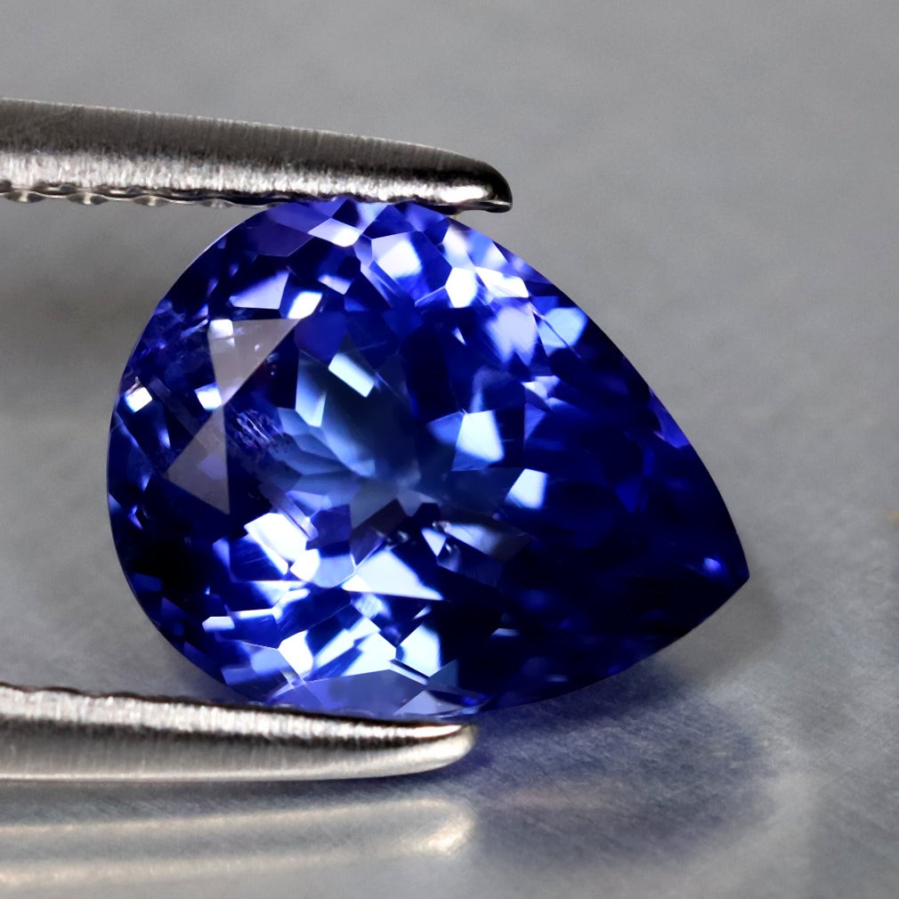 1.58 ct AAAA Mesmerizing Pear (8.70 x 6.88 mm) Purplish Blue Tanzanite Gemstone