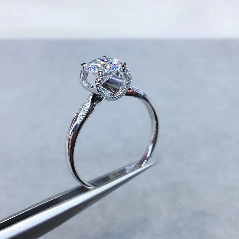 2.50 Ct Round Cut White Treated Diamond Solitaire Engagement Ring 925 Silver