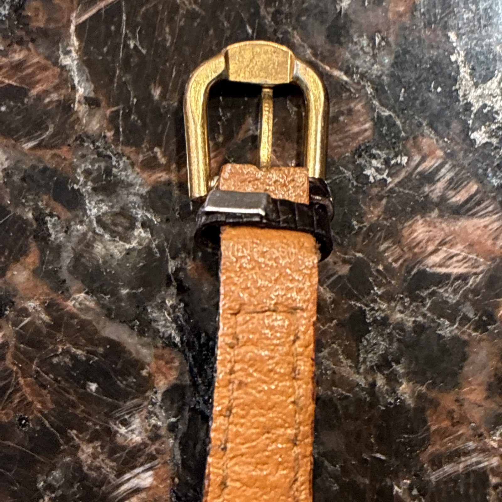 vintage Jacques Edho Paris lady tank style watch 18k gold plated 21585 Untested
