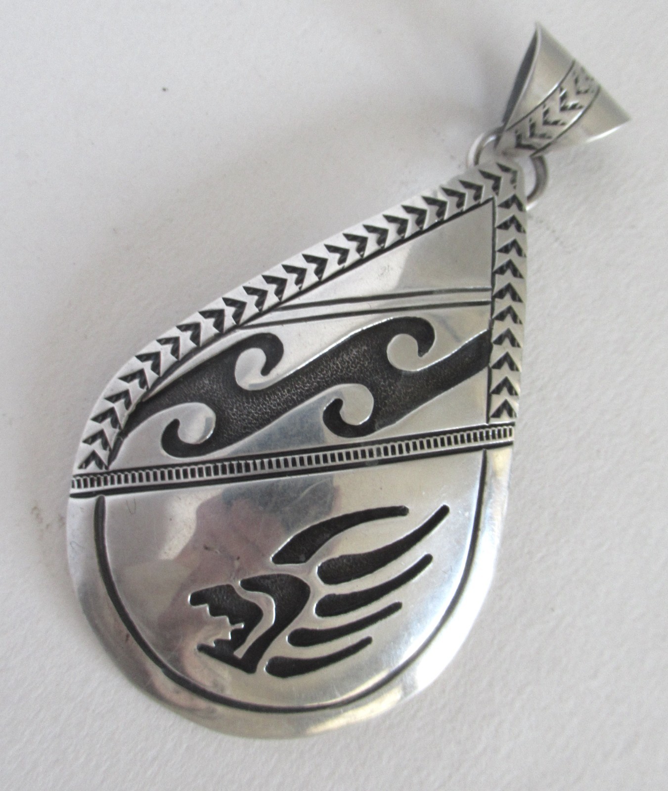 UNISEX STERLING NAVAJO LARGE PENDANT by K, 2 3/4 INCHES, 18.5 GRAMS