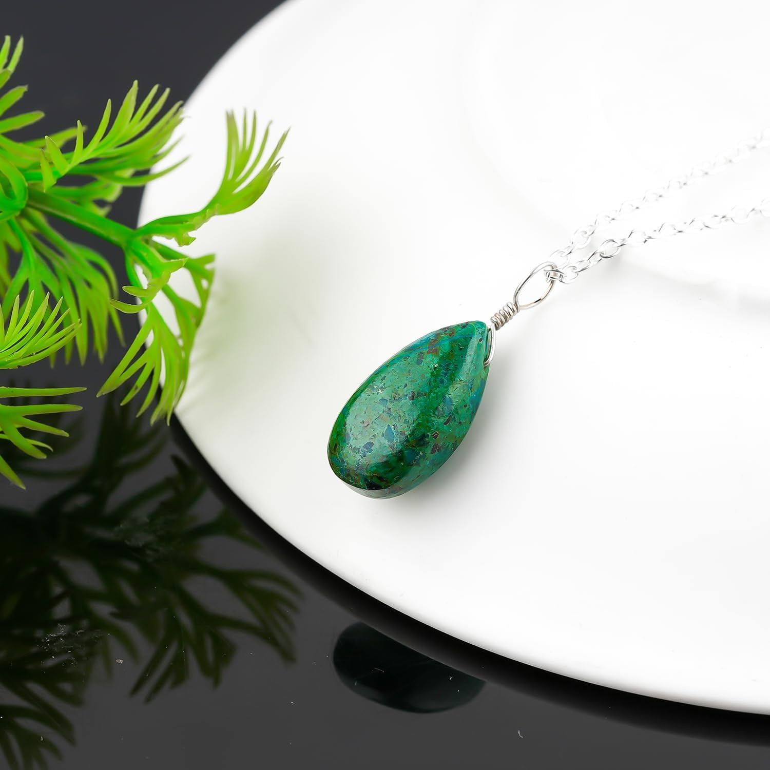 Natural Gemstones Dainty Pendant Nacklace, Assorted Stones, Handmade Boho Hypoal