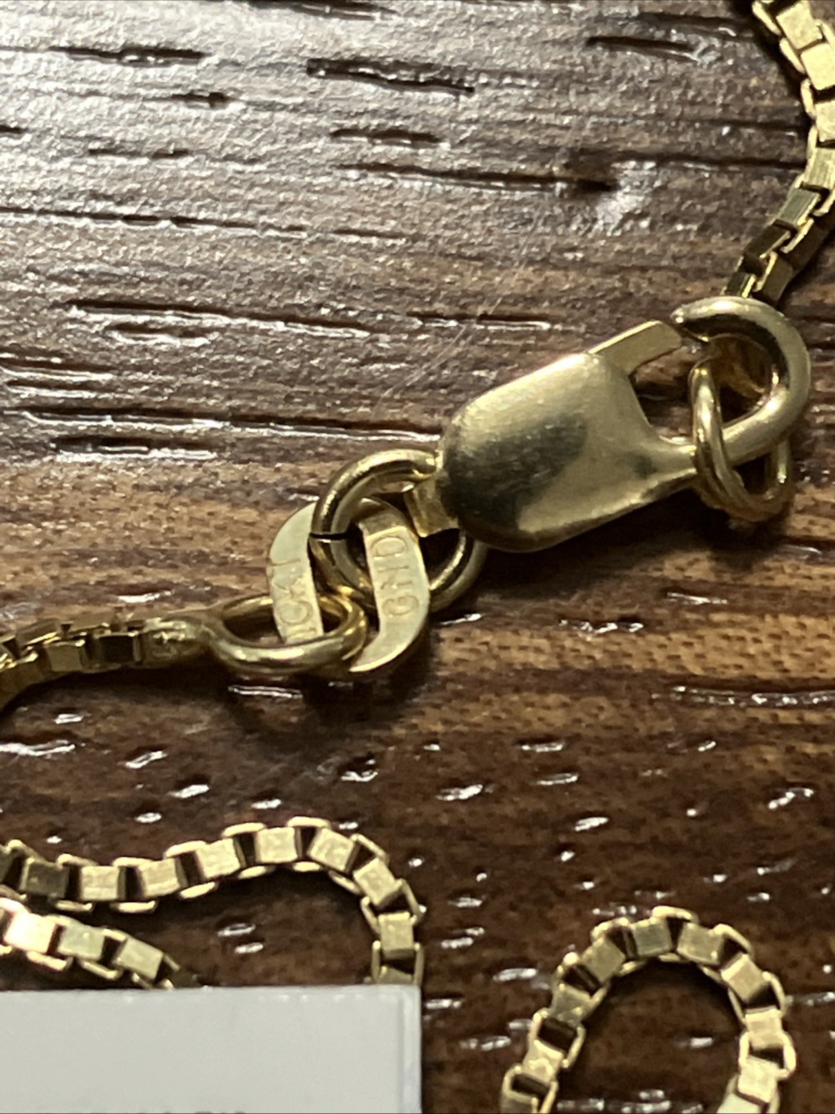 10kt Real Solid Gold Box Chain 3.1grams 20” 10K GND Brand New with Retail Tag