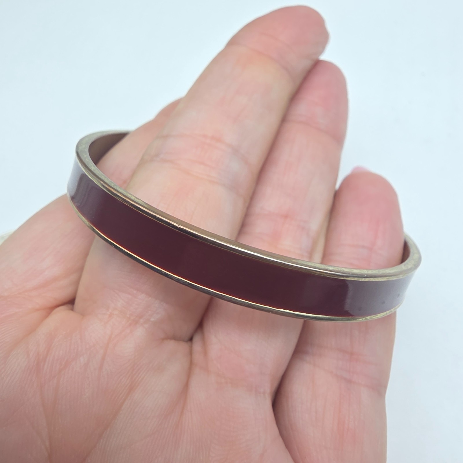 Burgundy Enamel Gold Tone Metal Bangle Bracelet Vintage