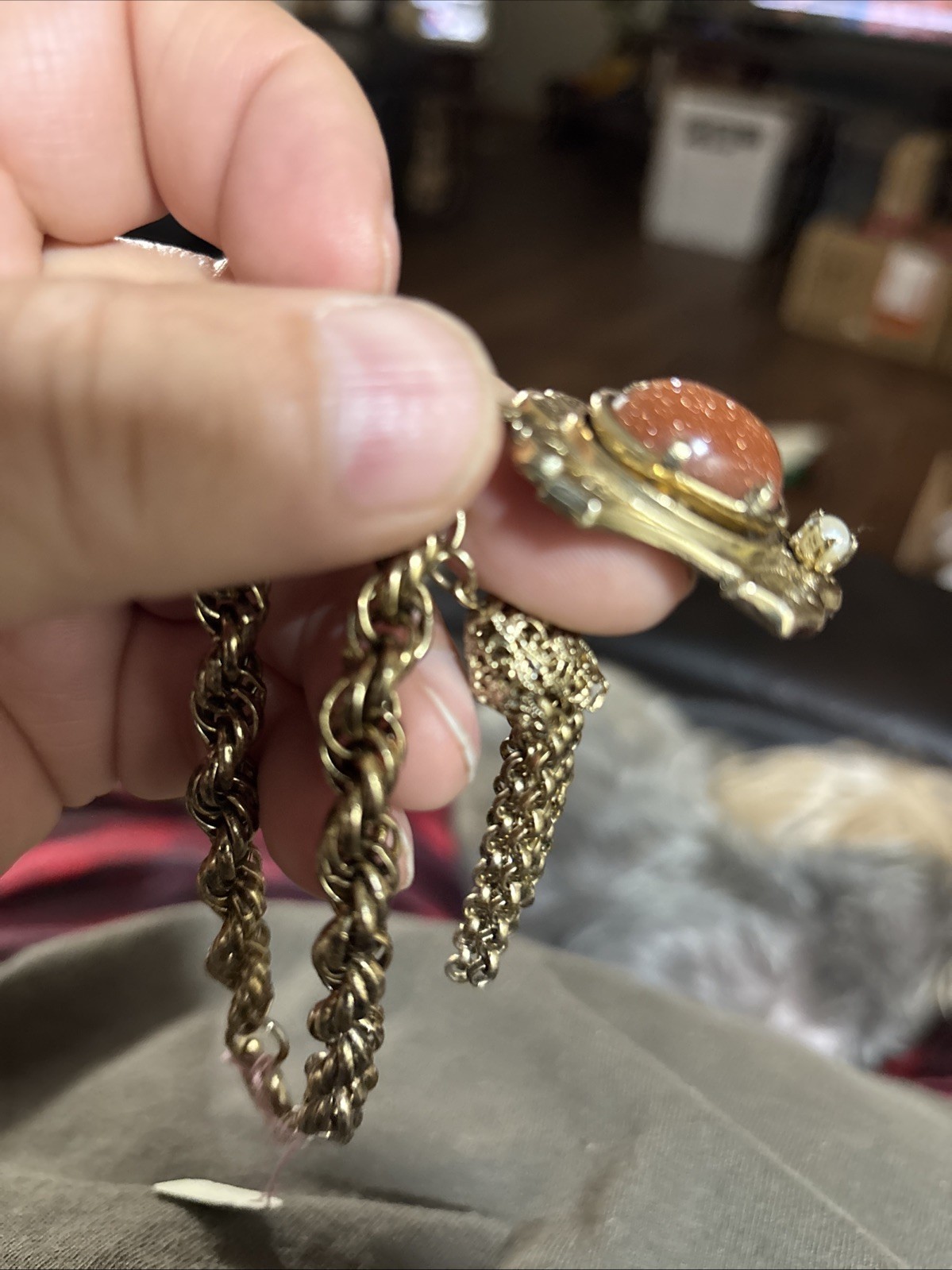 VINTAGE Gold Color Bracelet with Stone & Chain Hanging Charms 7” Long NICE