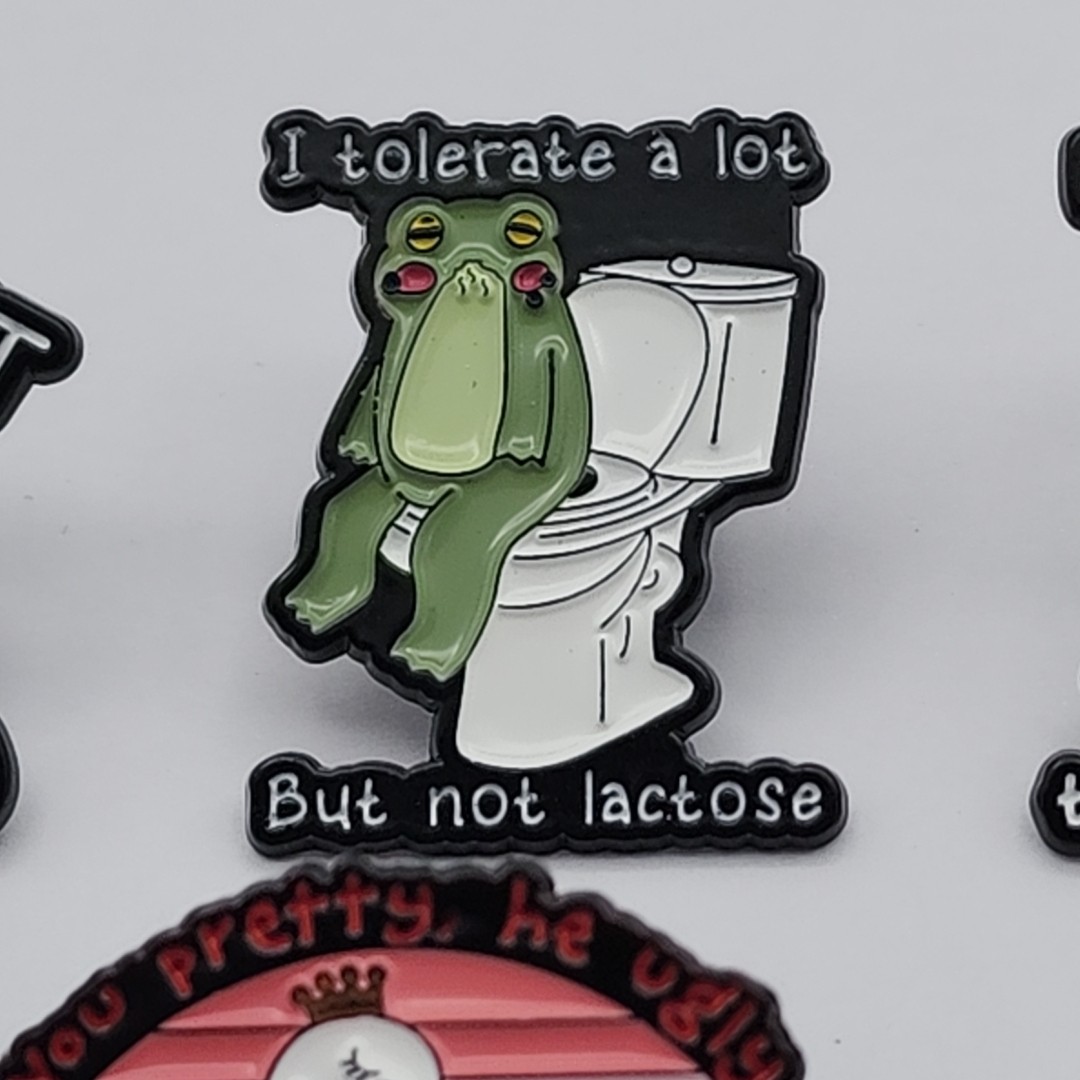 x6 Enamel Pin Frogs Cute Gunny Evil Lapel Jewelry Cute Froggy Cute Hat