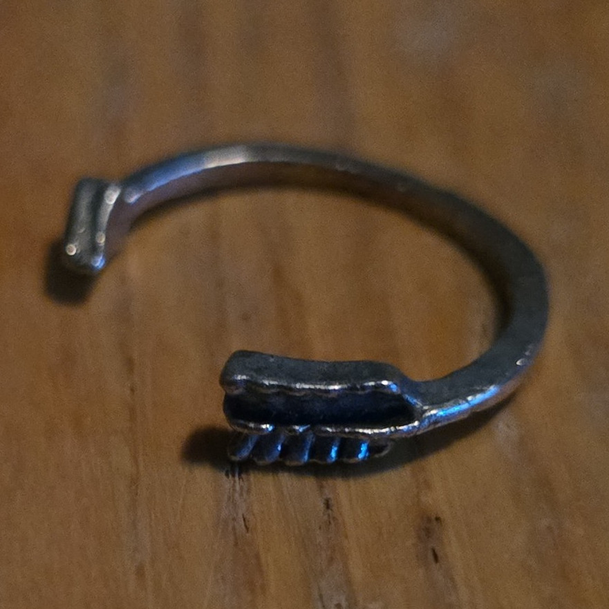 Silver Tone Adjustable Open Wrap Metal Band Ring Size 6 No Stone