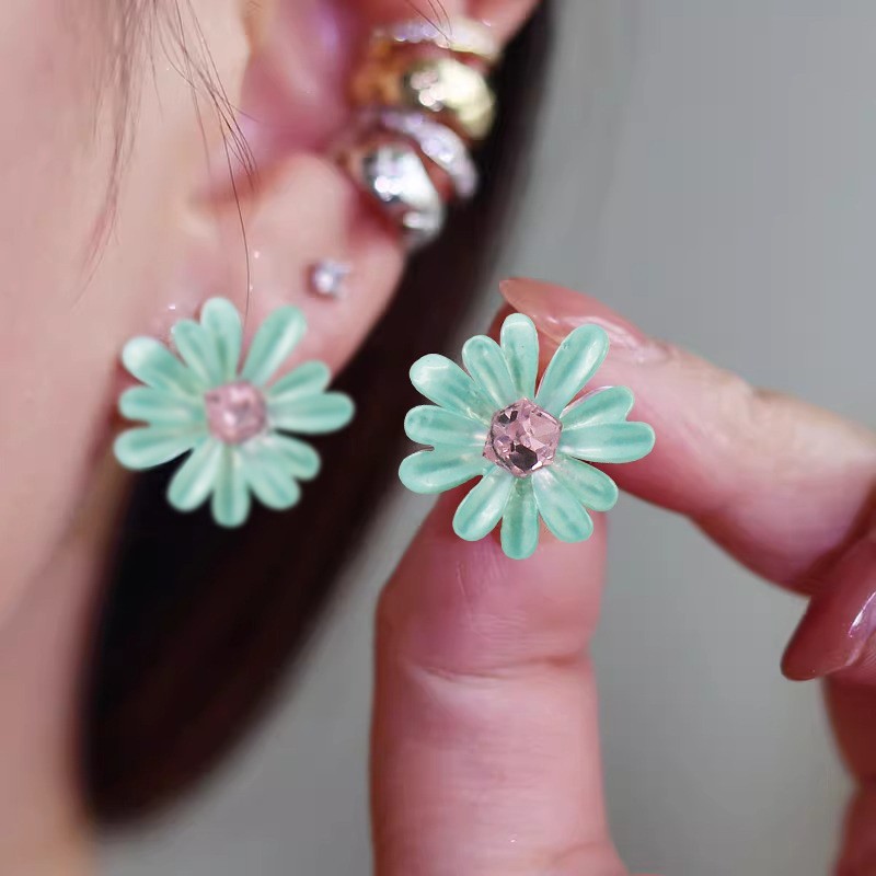 1.8cm Sweet Blue Daisy Flower 925 Sterling Silver Stud Earrings