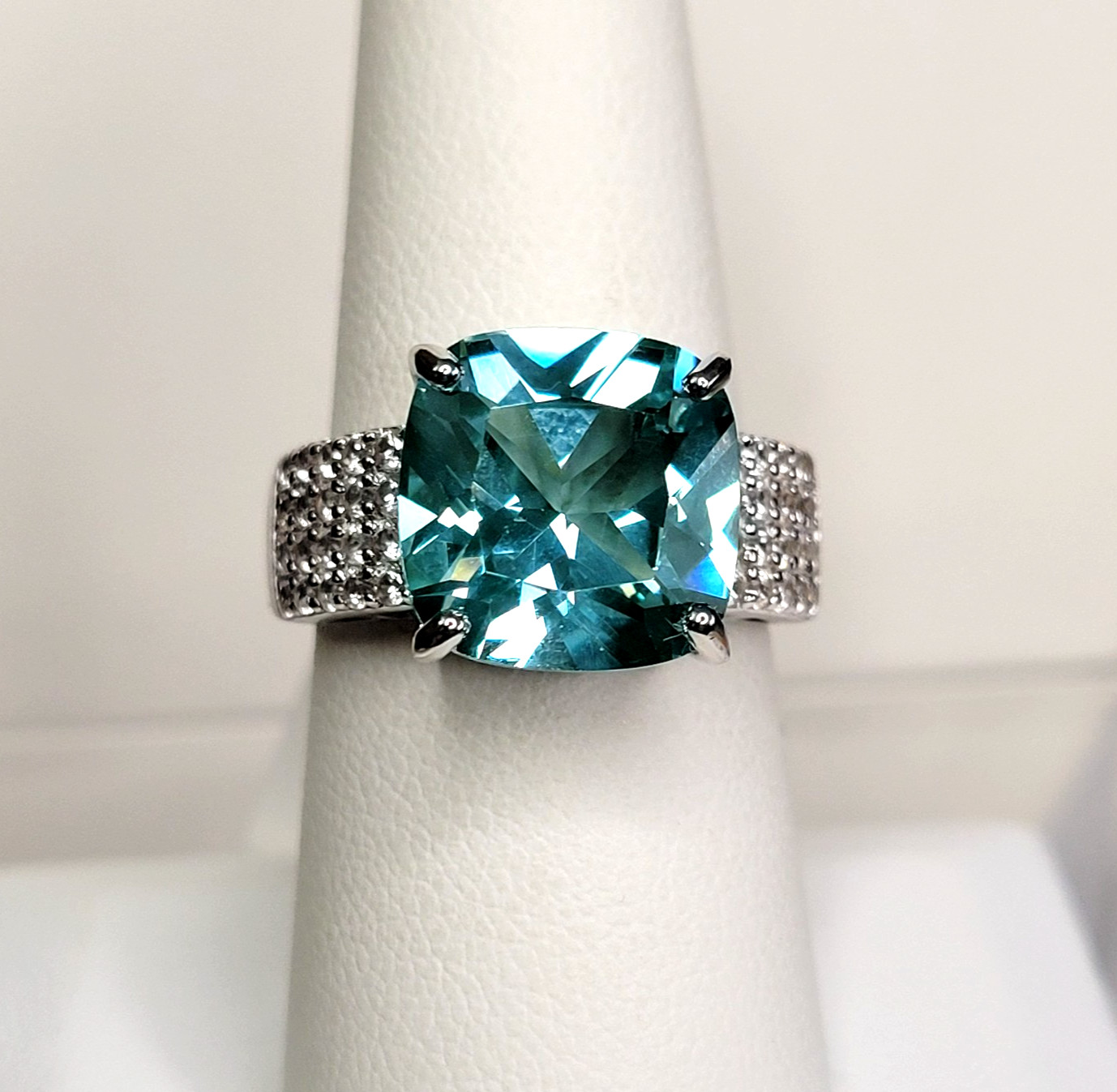 JTV BBJ 925 Green Spinel Gemstone Ring 7.69ctw Rhodium over Sterling Silver sz8