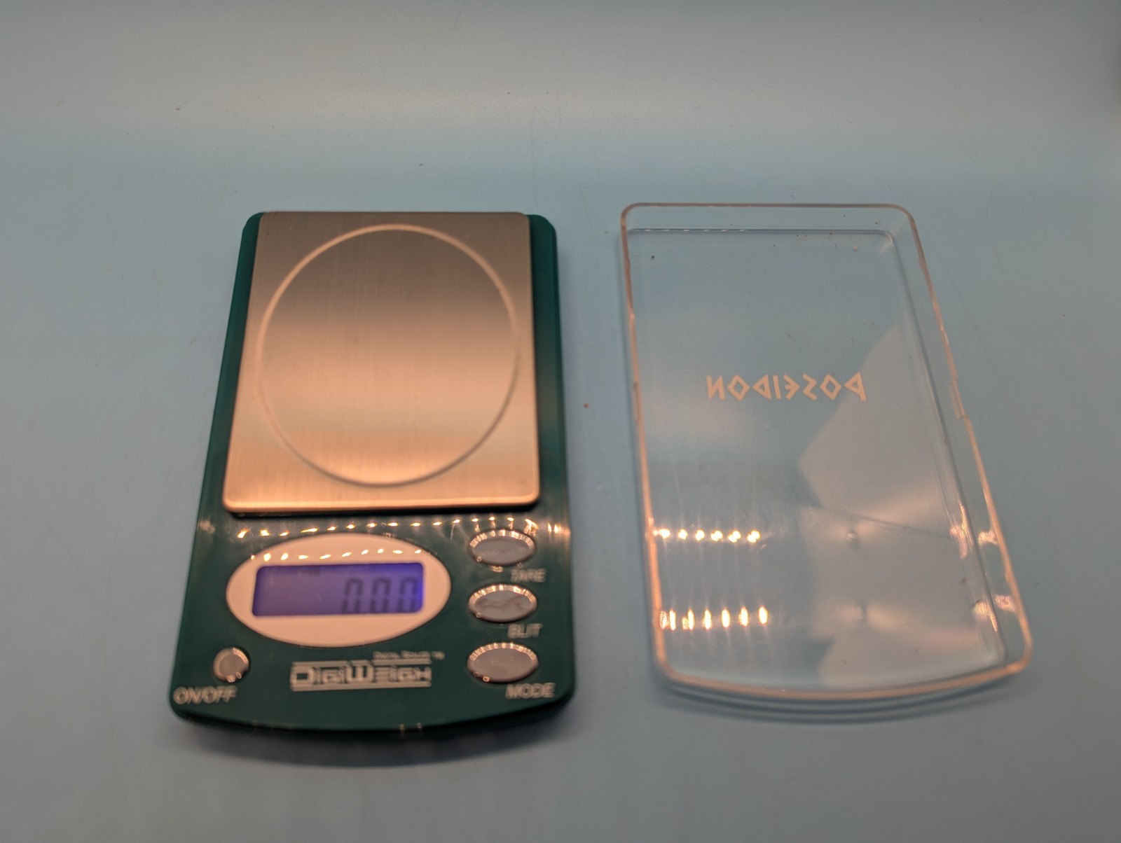 DigiWeigh 1000BX Digital Scale jewelers,kitchens 600GR,21.2OZ,386DWT,19.2OZT.
