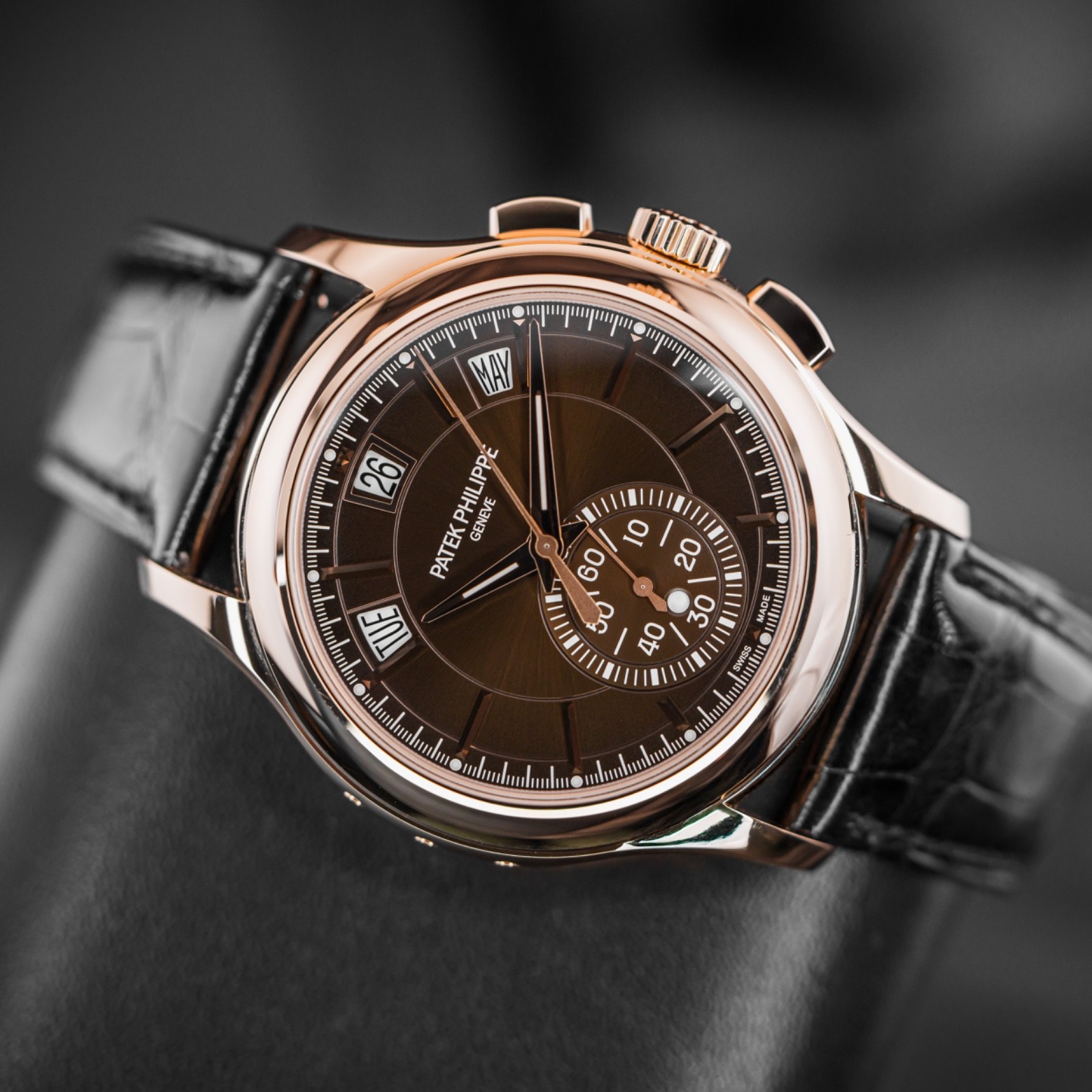 Patek Philippe 5905R-001 Annual Calendar Chronograph Rose Gold with Papers