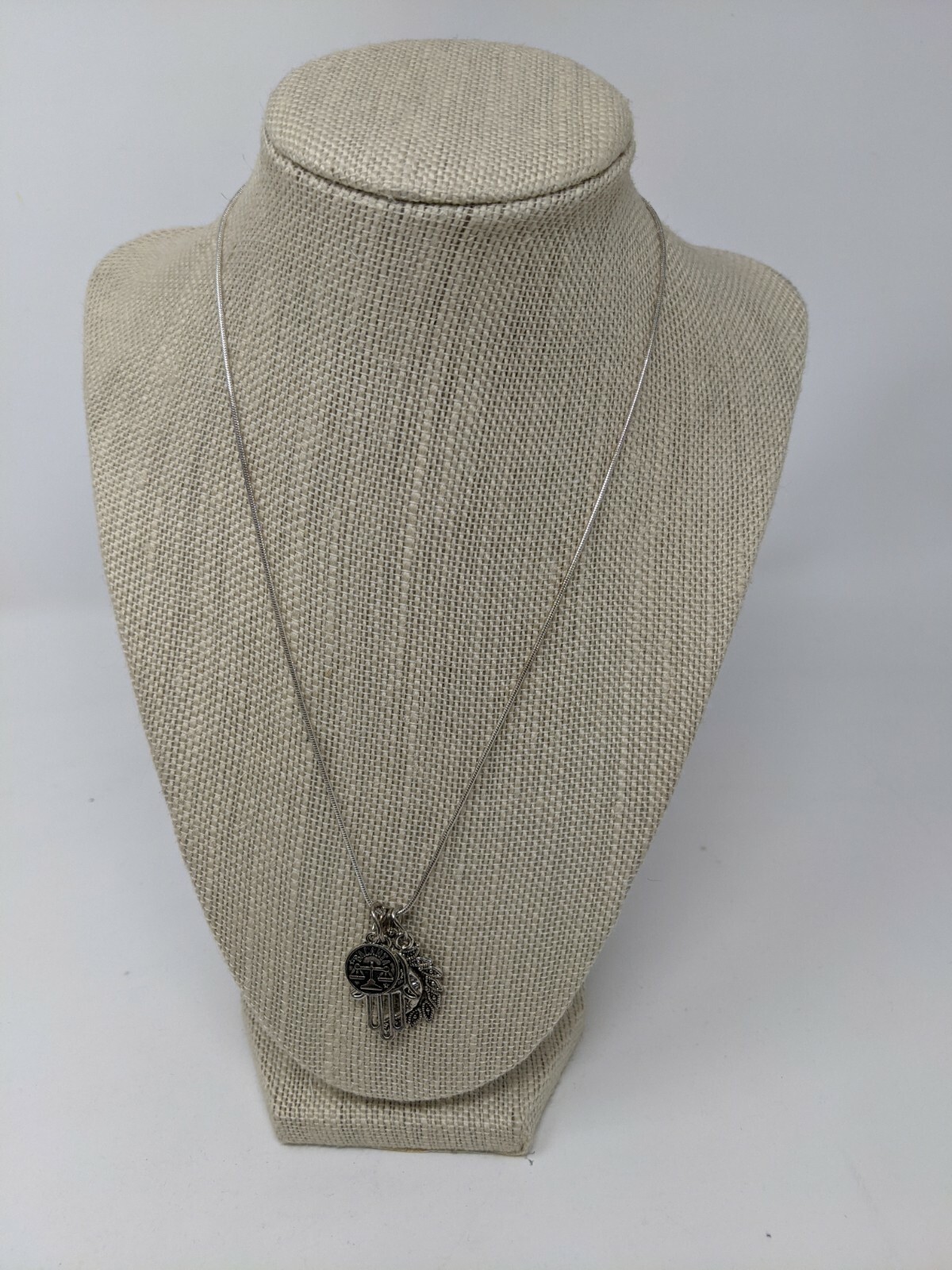 Lot of 2 Fashion Charm Necklaces: “Be Kind” & “My Family, My Love”