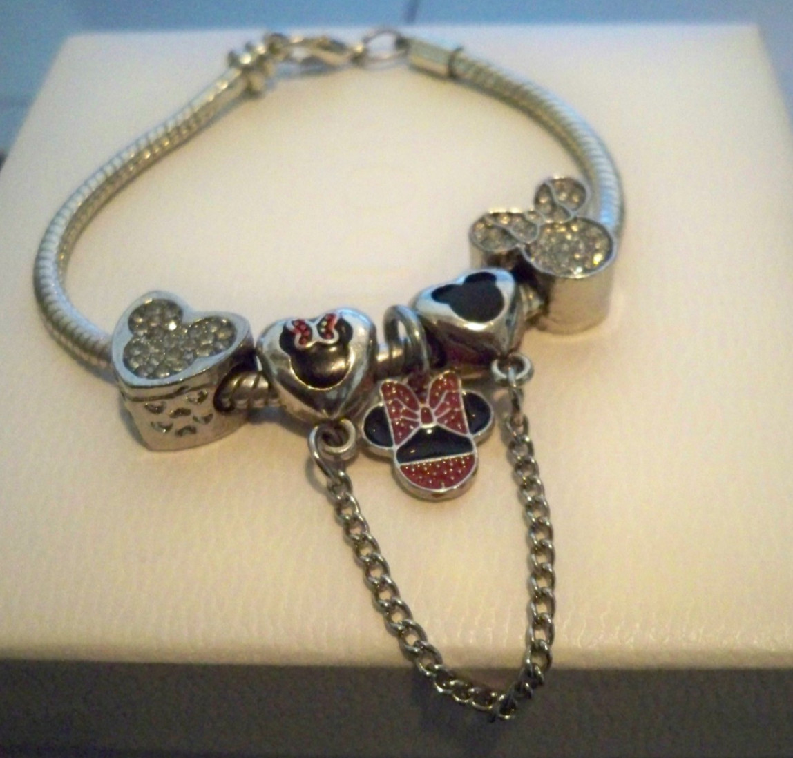 Size 7” Disney Micky Minnie Mouse Themed Charms Bracelet Silver Red Mickie Lot