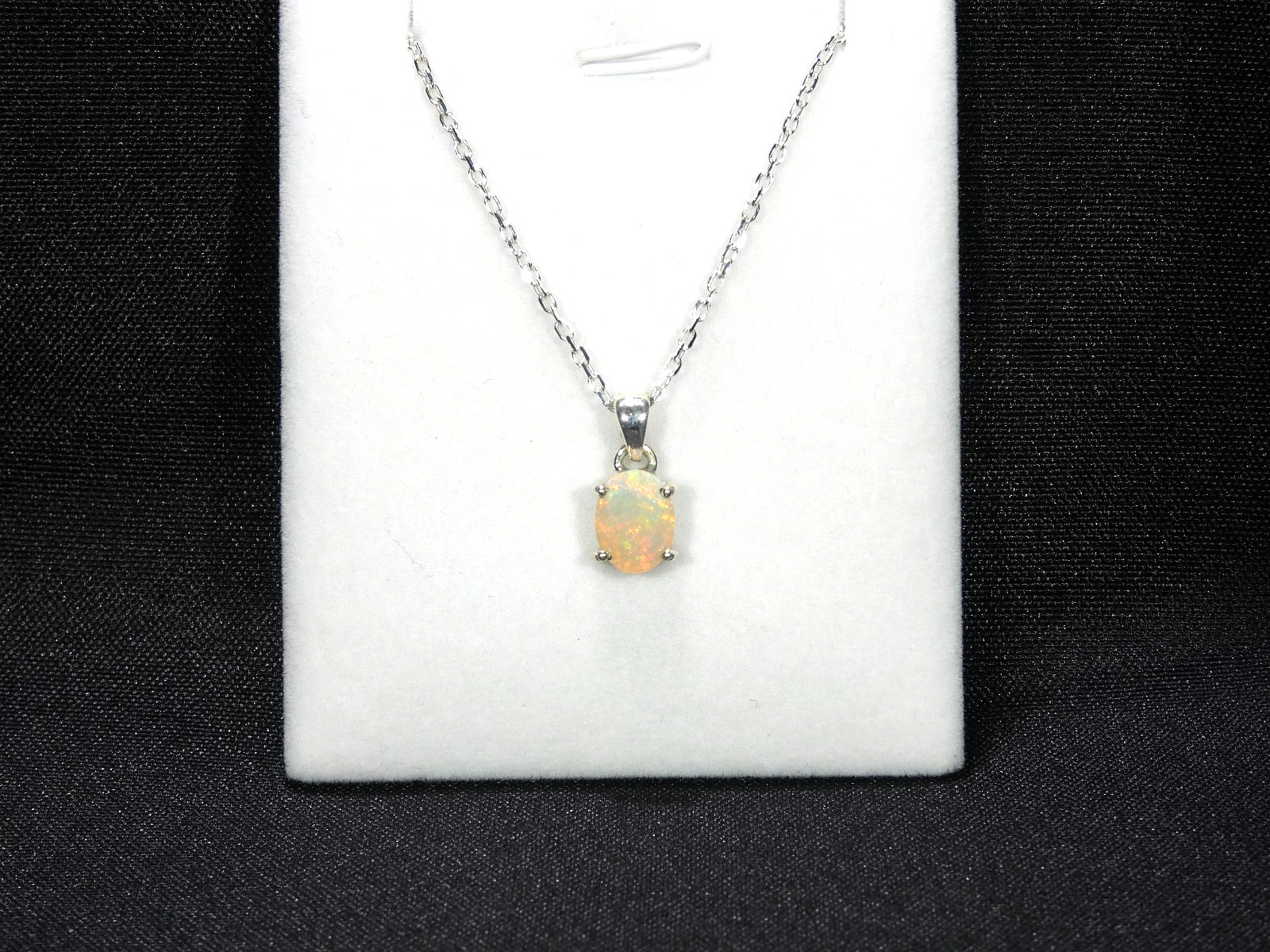 Natural Oval Ethiopian Welo Opal Solid Sterling Silver Italian Necklace-45.5 cm