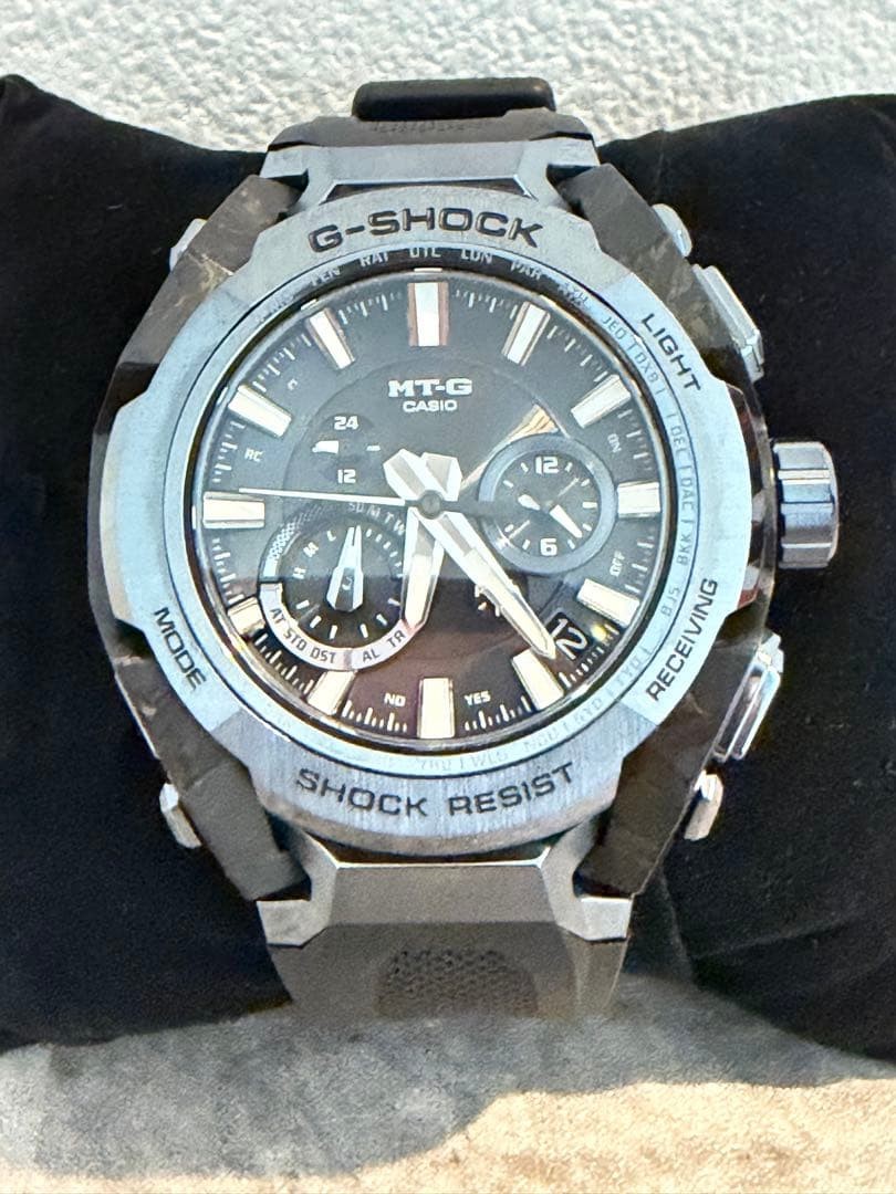 CASIO G-SHOCK MTG-B4000B-1A2JF Solar Watch Used