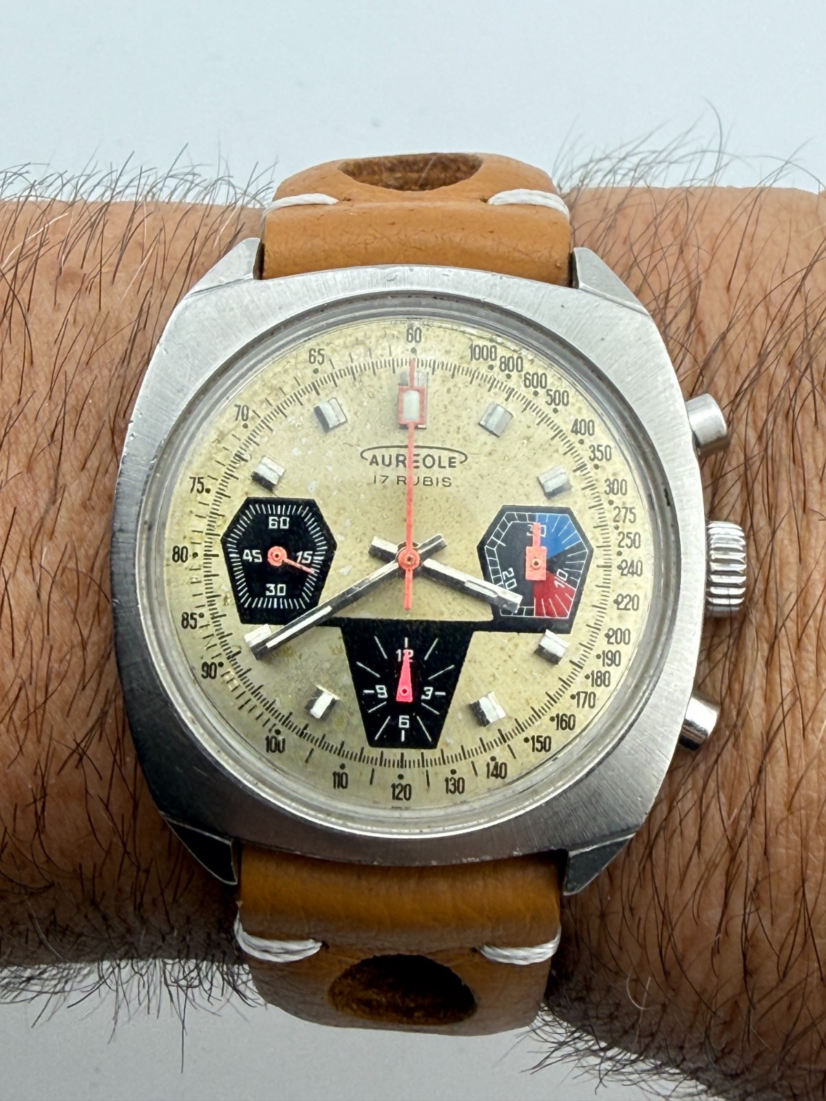 VINTAGE AUREOLE CHRONOGRAPH VALJOUX 7736 38 MM MANUAL WIND