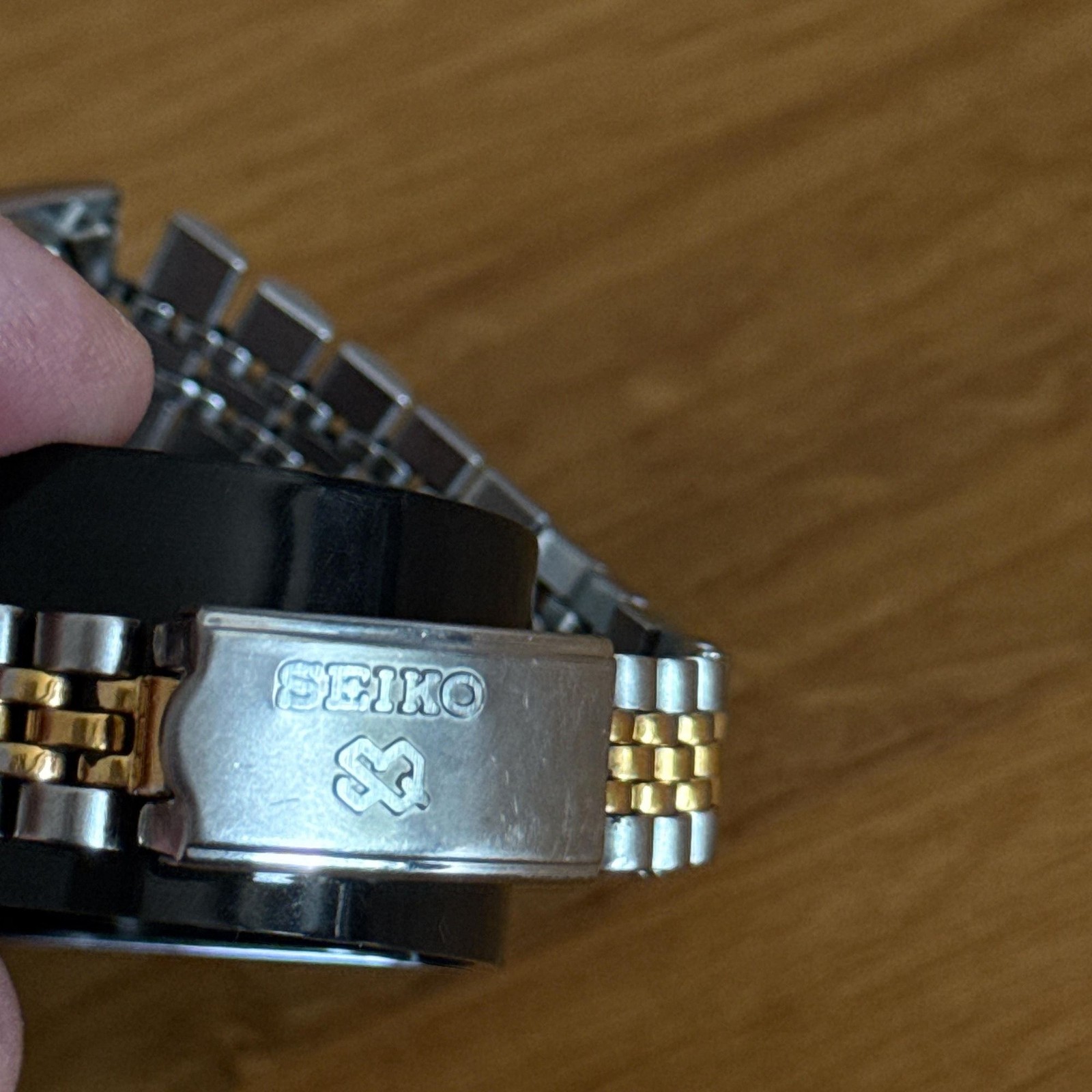 Rare 90s Vintage Seiko 3Y03-0169 A4 Wristwatch