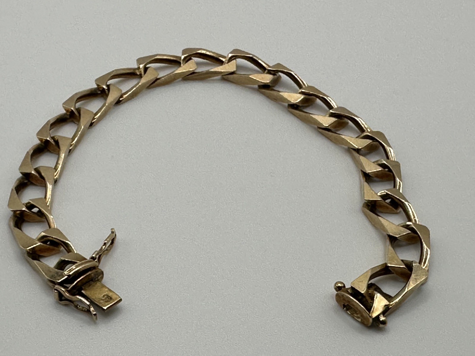 9ct 375 Yellow Gold Cuban Link Bracelet 12.66g 7.5 inches