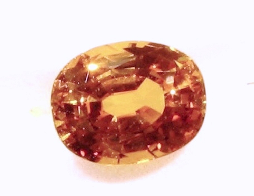 Natural Loose Gemstone Oval Honey Yellow Sapphire 8×6.4×4.7 mm 2.24 Carats