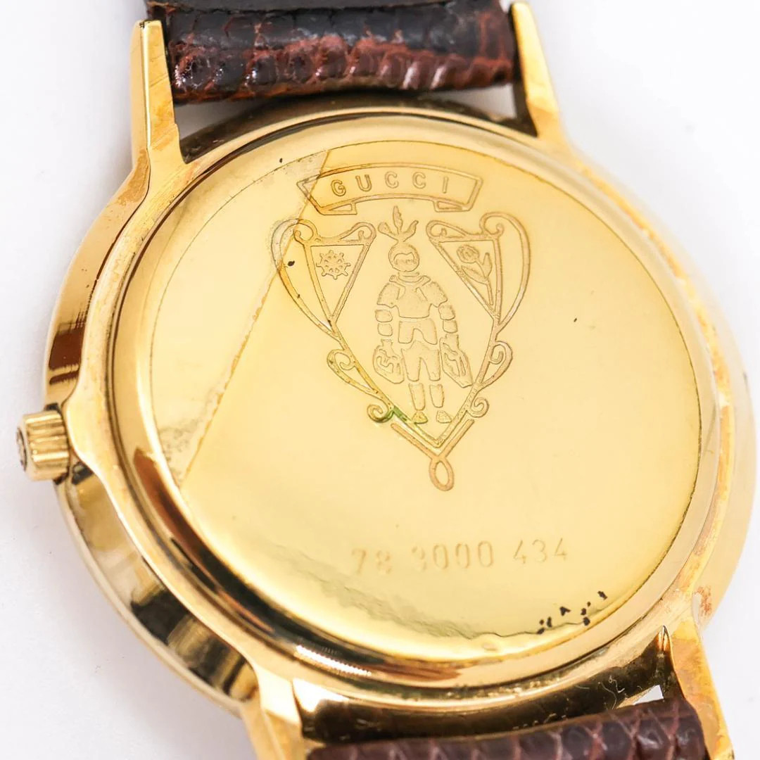 GUCCI 3000 Sherry Line Womens Round 33mm Gold Quartz Watch