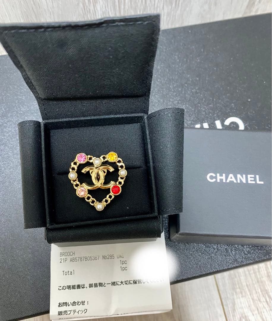 Chanel Heart Brooch Gold Coco Mark Logo Pearl Multicolor Stone Metal New W/Box
