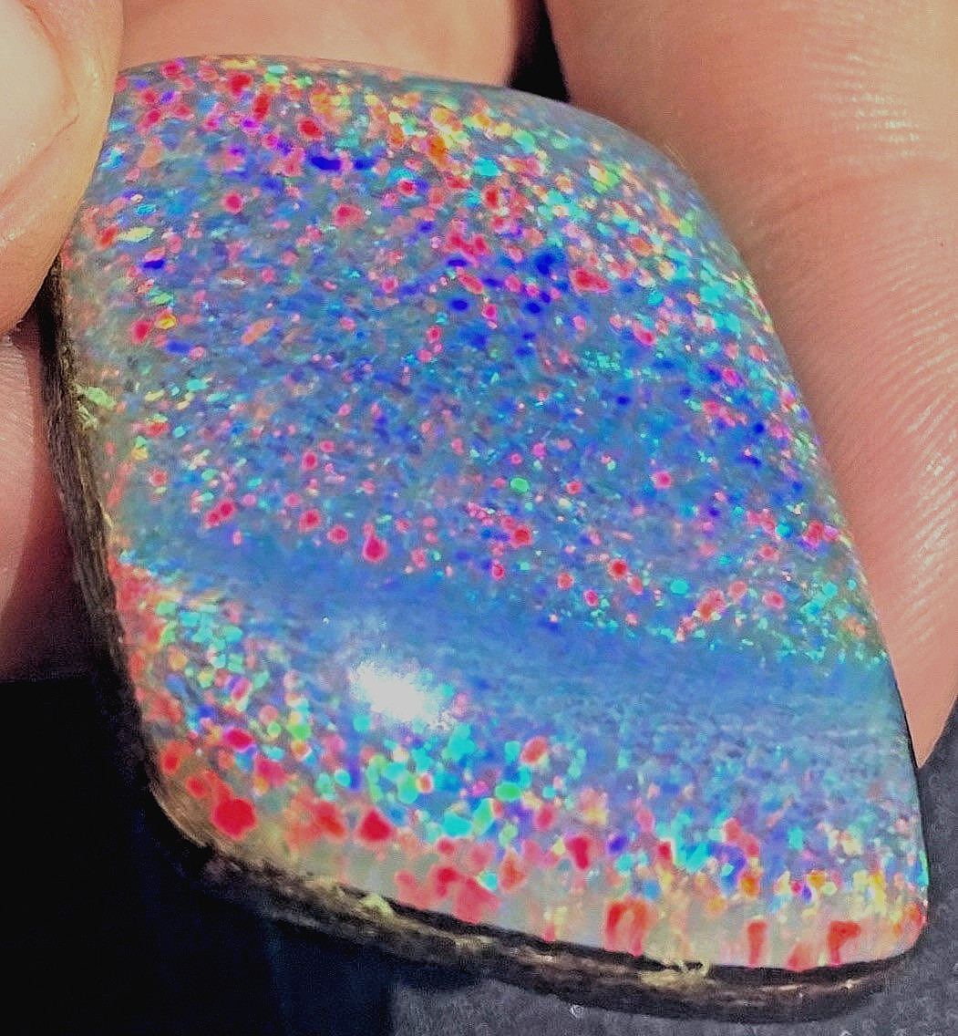 OPAL TRIPLET AMAZING LARGE CABOCHON BRIGHT COLOR PLAY 110 CARATS or 22 GRAMS