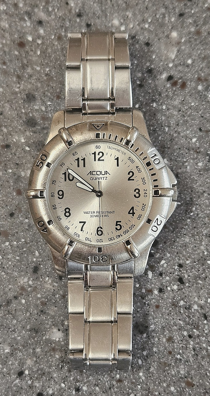 Acqua by Timex Quartz Watch Men 30m Silver Fixed Bezel Analog New Battery