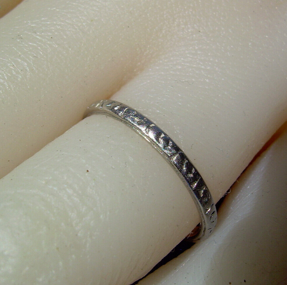 Original ART DECO SOLID 14K GOLD Wedding BAND Gatsby era Antique RING Size 6.25