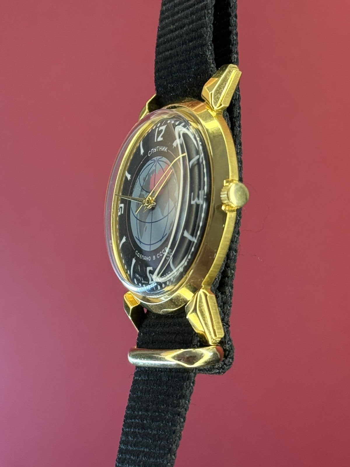 Watch Raketa Sputnik Mechanical Kirovskie Soviet USSR Russian Men RARE Vintage