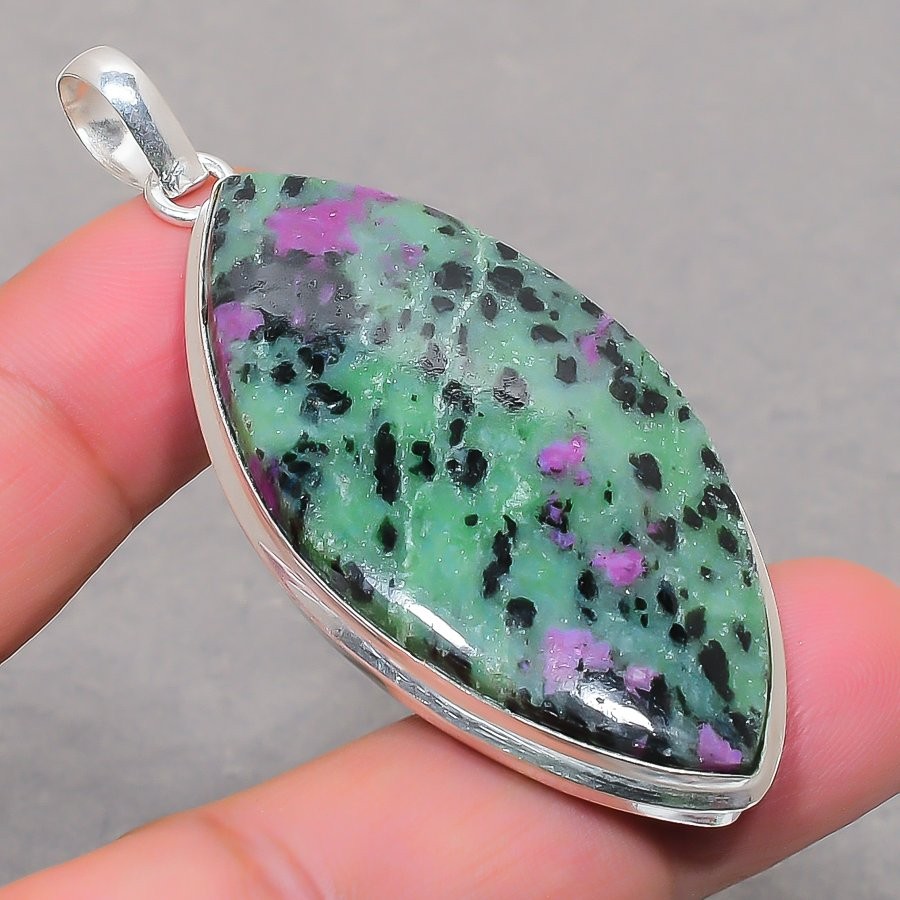 Ruby Zoisite Gemstone Handmade Fashion Ethnic Gift Jewelry Pendant 2.7″ SR 2521