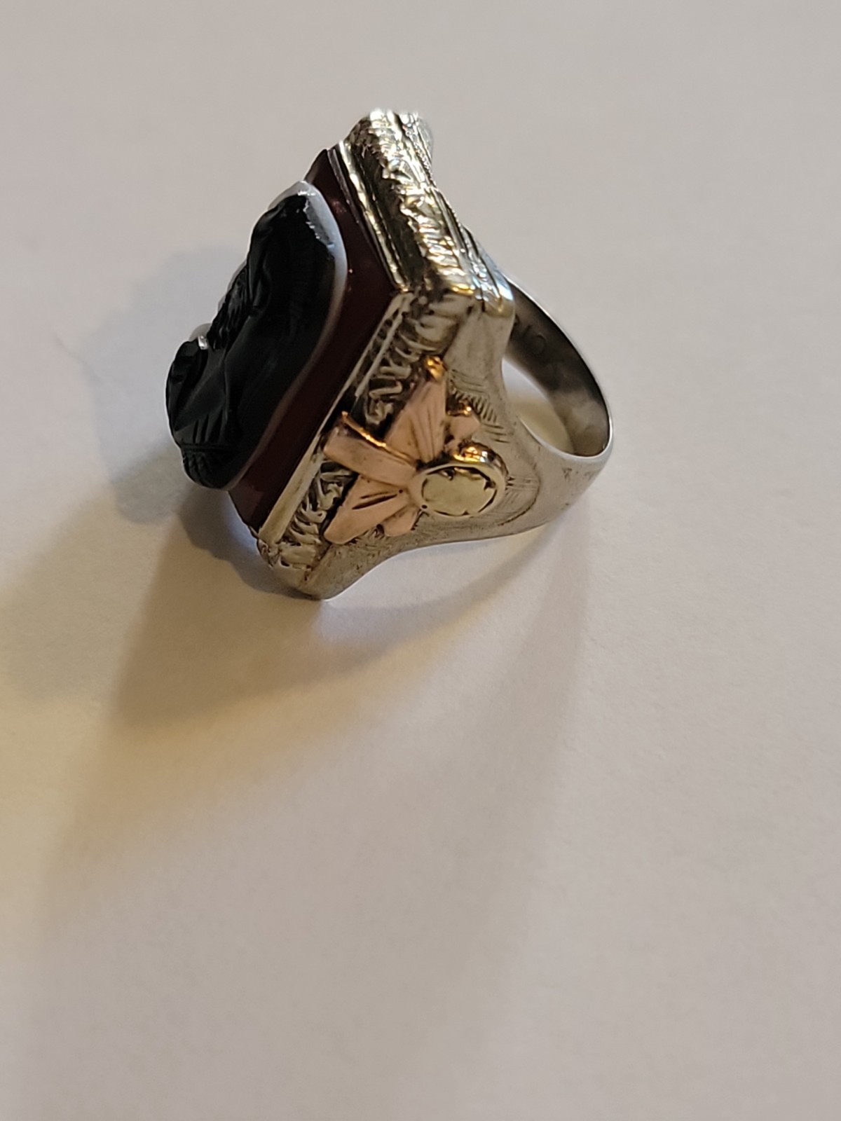 Sardonyx Cameo Ring 10k Yellow Rose White Gold Roman Warrior Size 4.8 5.67 Grams