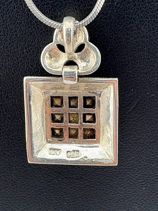 DEE BERKLEY DBJ 925 STERLING SILVER CZ CHECKERBOARD MARCASITE NECKLACE 18″ 308