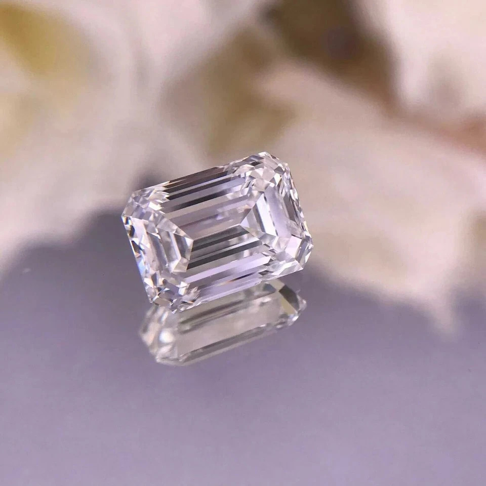 2.50 Ct Natural White Diamond Emerald Cut 7×9 mm VVS1 D Grade Certified R09