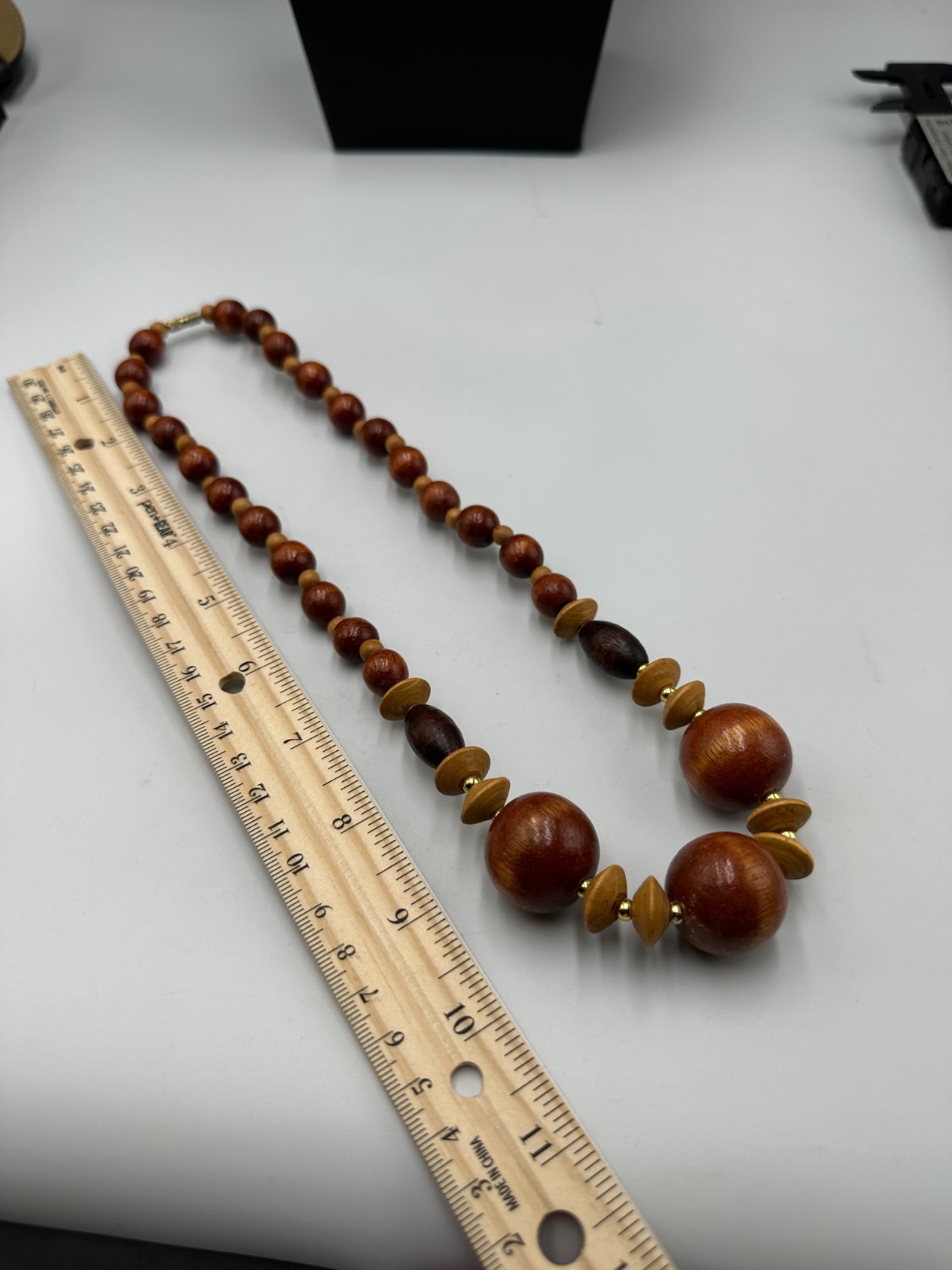 Vintage Wood Bead Necklace Brown Tan Graduated Round Barrel Beads 20 Inch