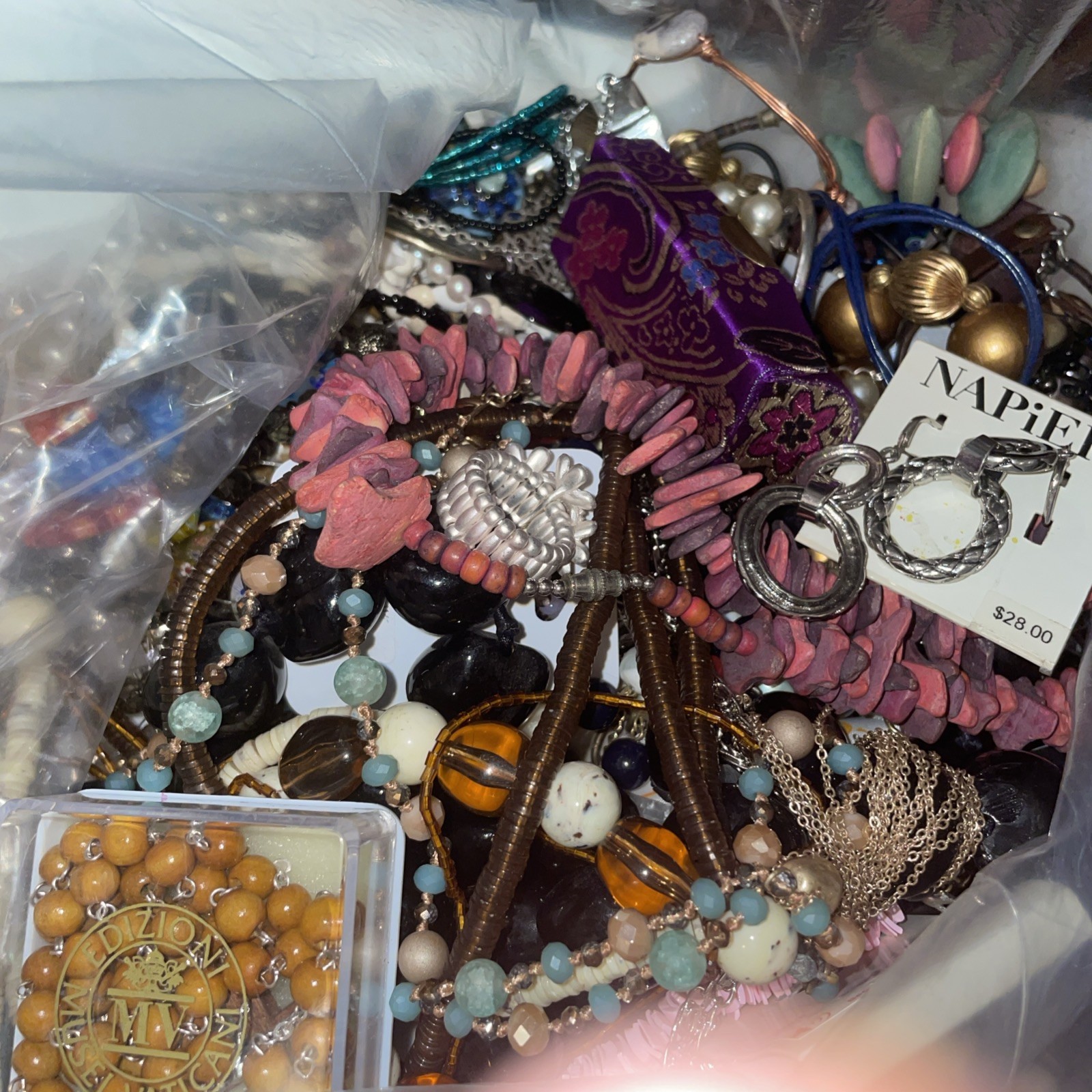 Mystery Lot 1 lbs Costume Jewelry Most Wearable LB Pounds rings necklace etc