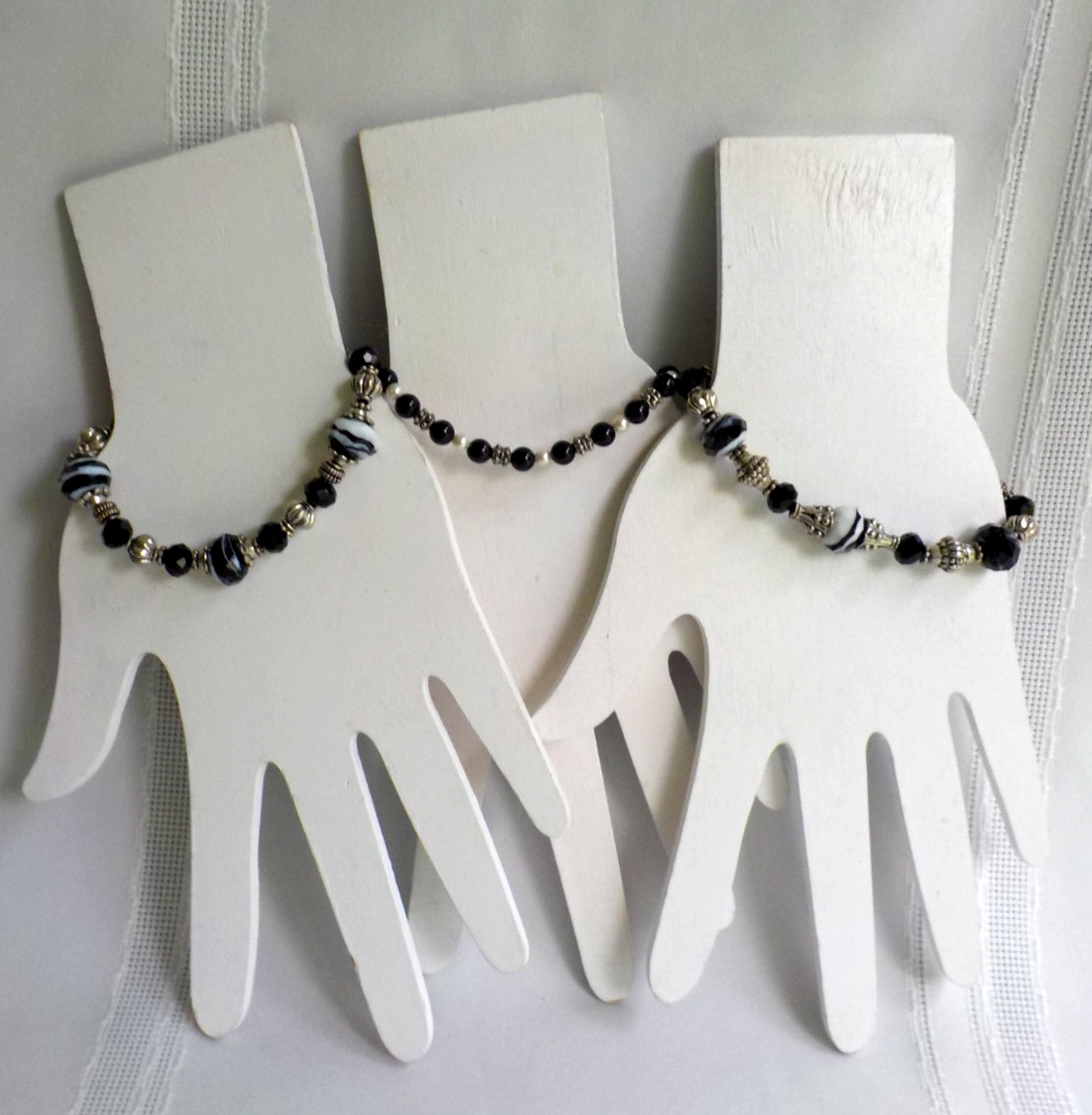 Black White Swirl Bead Bracelet Mix Lot 3 Metal Plastic Glass Faceted Toggle
