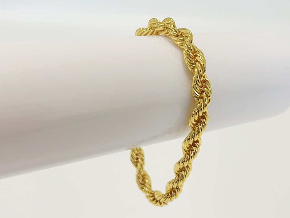 18K Gold Bangle Bracelet, Size 8.5 Mm Width, 23 Cm Length
