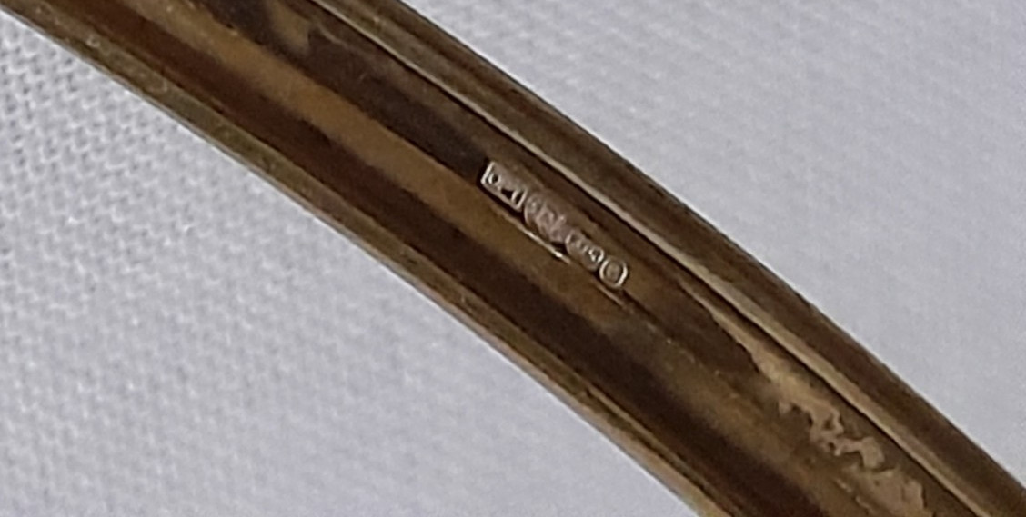 LARGE 9ct Gold ‘ADULT’S EXPANDABLE DIAMOND-CUT’ 8 inch Round BANGLE. 4.40 grams