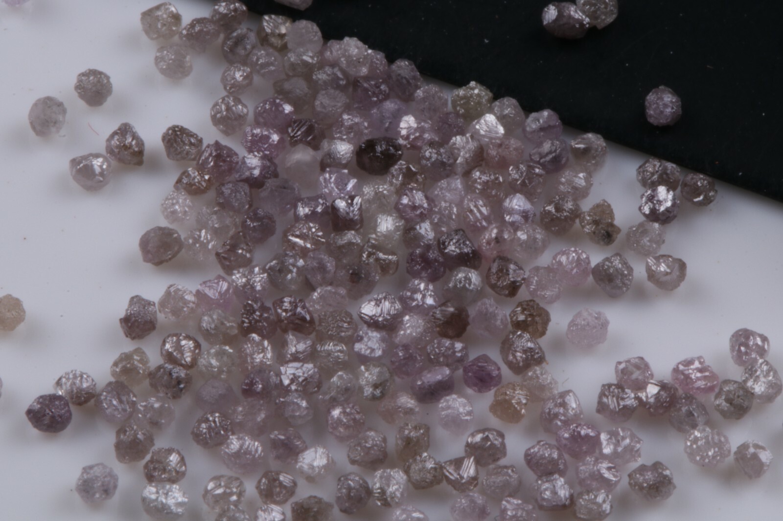 30pcs 1.3-2.0mm Natural Light Pink Raw Diamond Rough Uncut Diamond Rondelle Lot