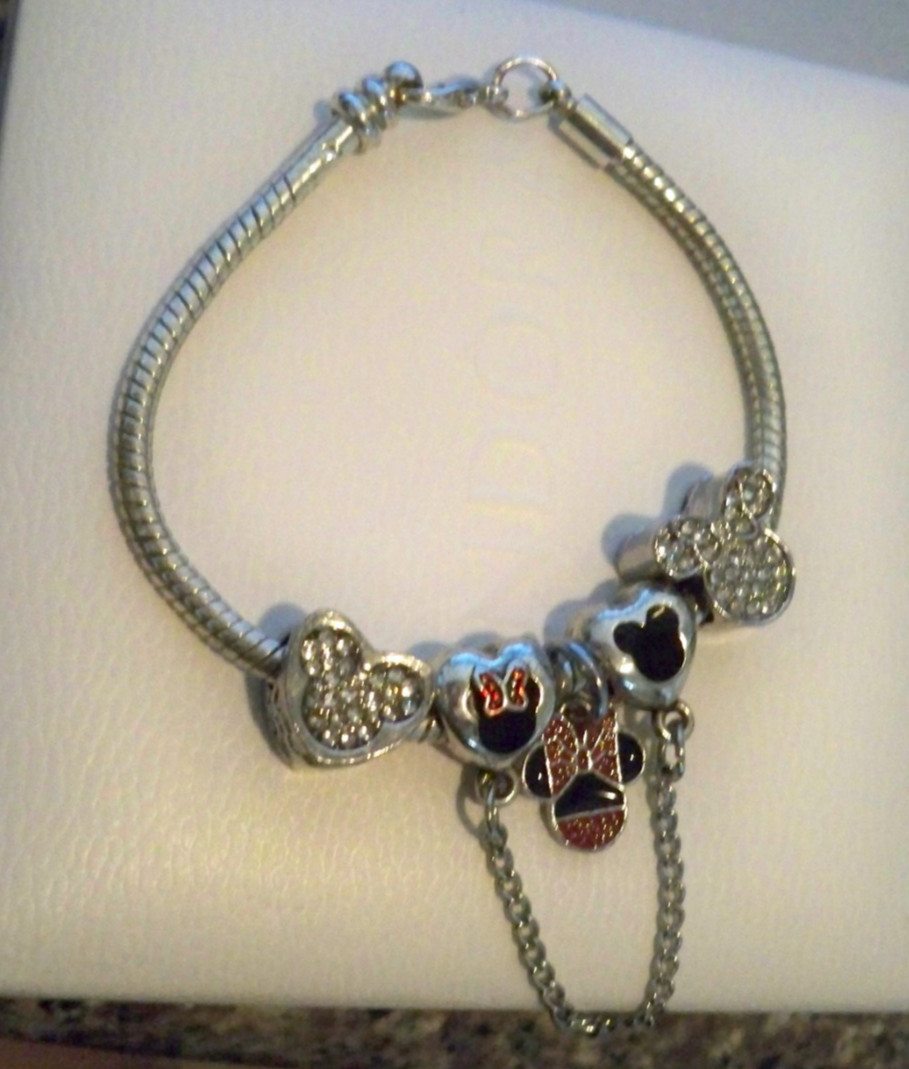 Size 7” Disney Micky Minnie Mouse Themed Charms Bracelet Silver Red Mickie Lot